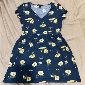 Forever 21 Navy Blue Floral Dress